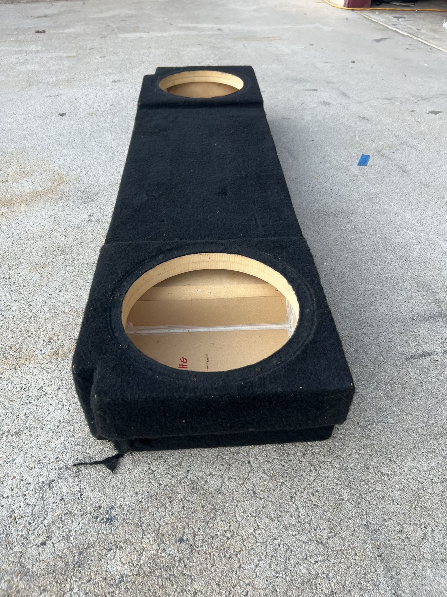 ($120 firm) custom built 2/10s sub box for a 02 to 13 Chevy Avalanche and Chevy HD 2500