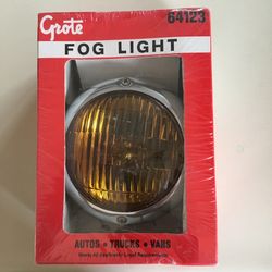 Grote Fog lamp 64123 Brand New In Box!