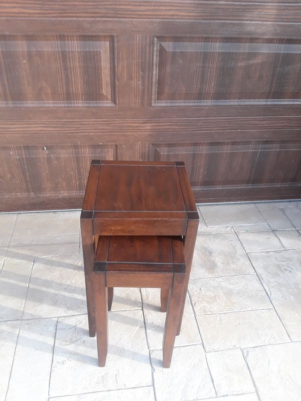 Nesting Solid Wood Tables Used Only For Staging Homes To Nesting Solid Wood Tables Used Only For Staging Homes To Excellent Condition Like New Furniture In Miami Fl Offerup
