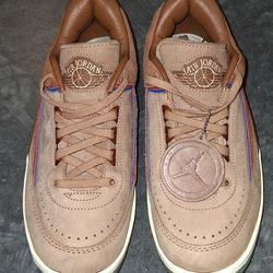 Jordan Low Retros Two 18
