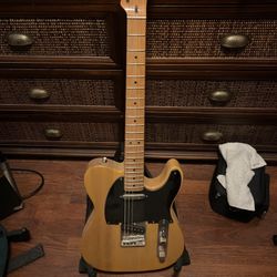 Fender Squire Telecaster Electric Guitar wood texture/color