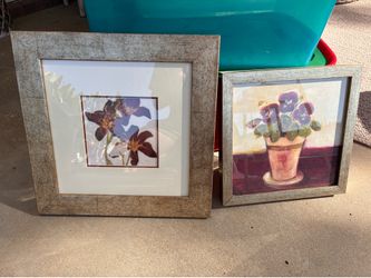 Two decorative wall pictures