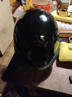 Half shell Motorcycle helmet 🪖 DOT  size Large