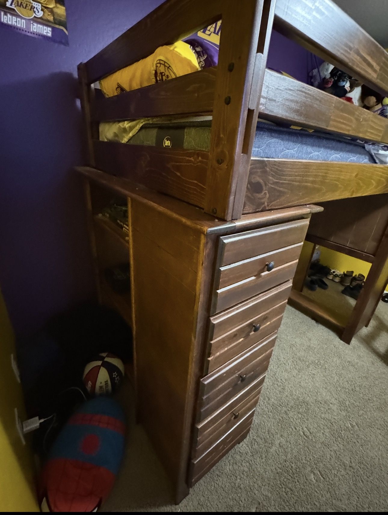 Free! Kids Twin Size Bedset