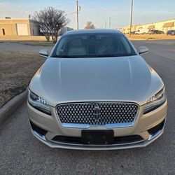 2017 Lincoln MKZ