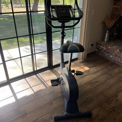 Reebok Exercise Bike – Smooth, Quiet & Reliable! Great Condition!