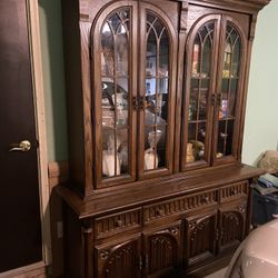 Thomasville China Cabinet