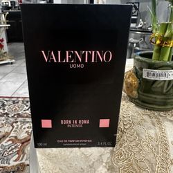 Valentino Uomo 