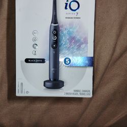 Oral B i0 series 7 Black Onyx Rechargeable Toothbrush 