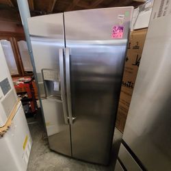 Refrigerator  GE