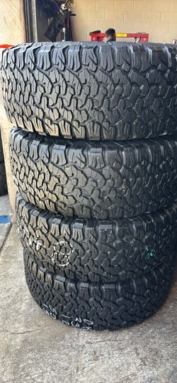 33/12.50/15 BFGoodrich KO2 Tires