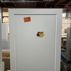 24 Inch Cambridge Shaker Wall Cabinet 