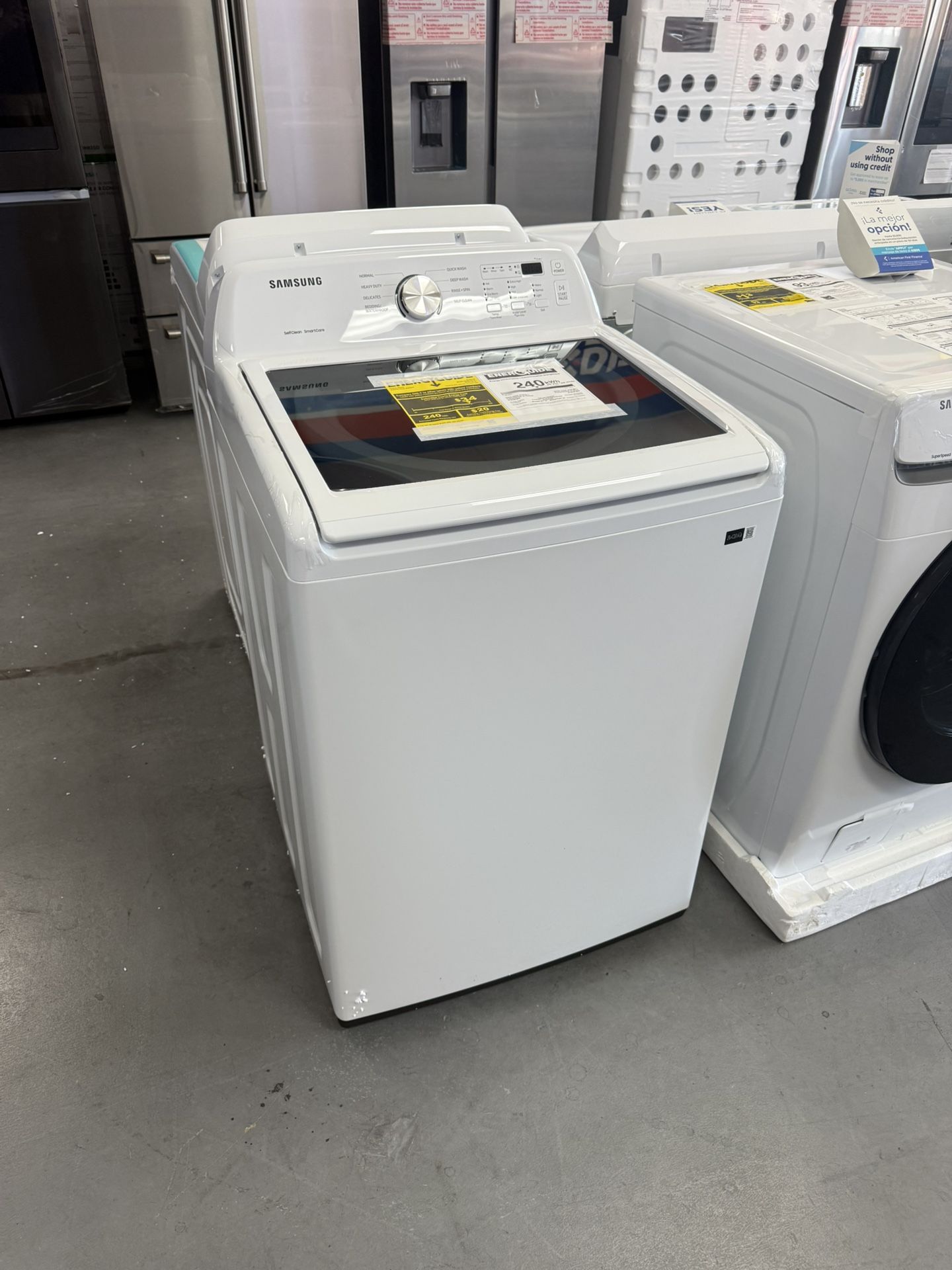 SAMSUNG 4.1 CUBIC FEET WASHER AND 7.2 CUBIC FEET DRYER SET