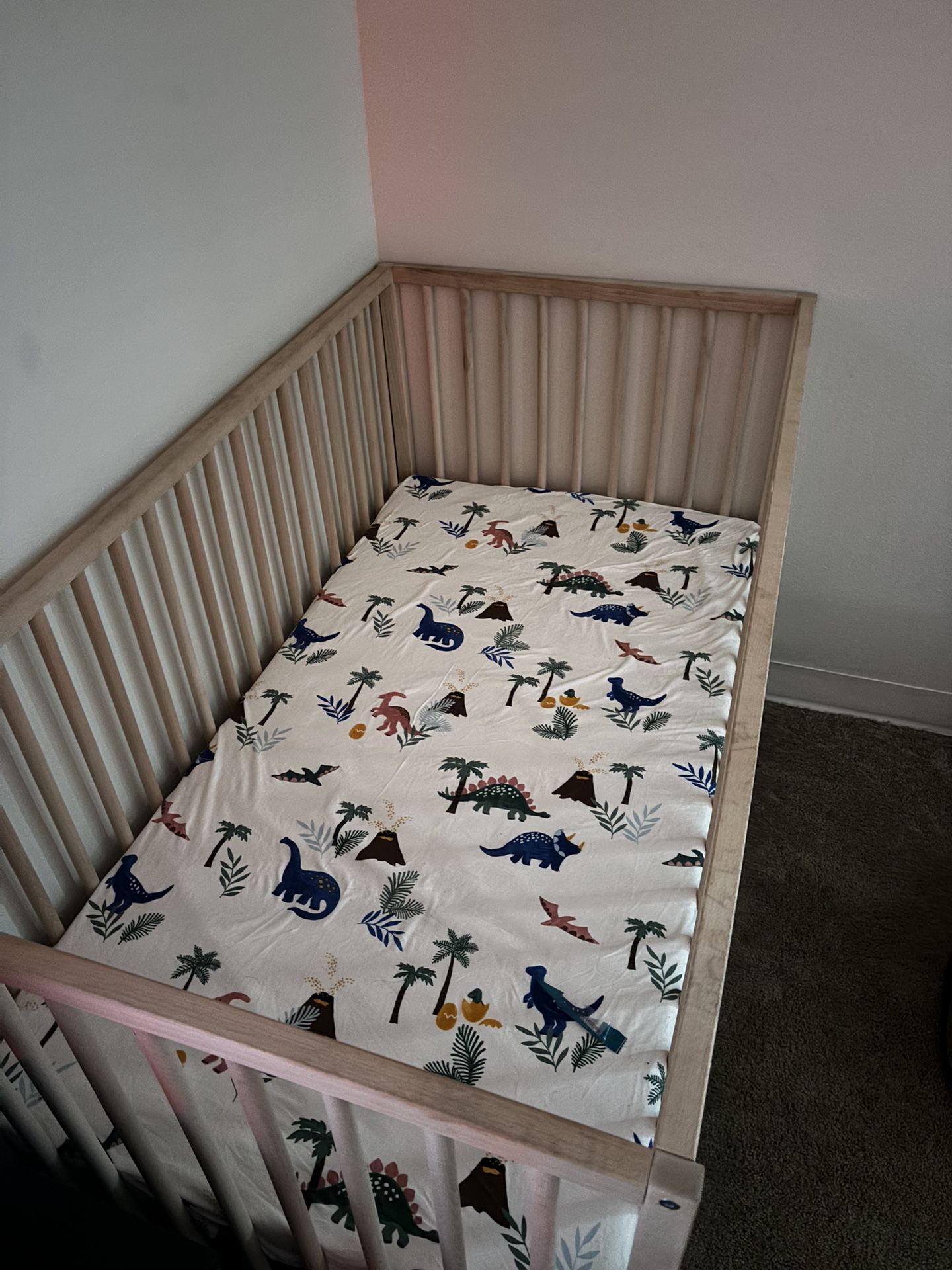 Baby Crib with Mattress