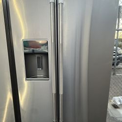 Jenn-Air refrigerator 2-door $380 3-month warranty Delivery available
