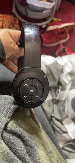Jam Wireless Headphones