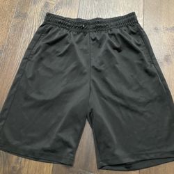 Boys Black Athletic Shorts Size 10/12 #17
