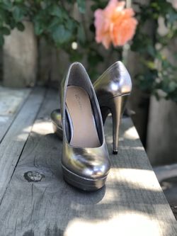 Heels size 6