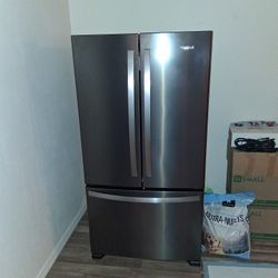 Whirlpool 3door Fridge 