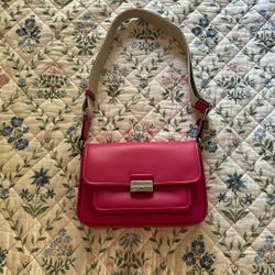 Michael Kors Bradshaw Leather Purse