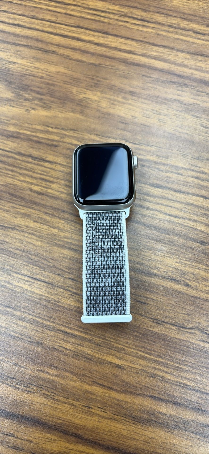 Apple Watch SE2 - 40mm - GPS - Gold