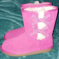 children's uggs youth size 4