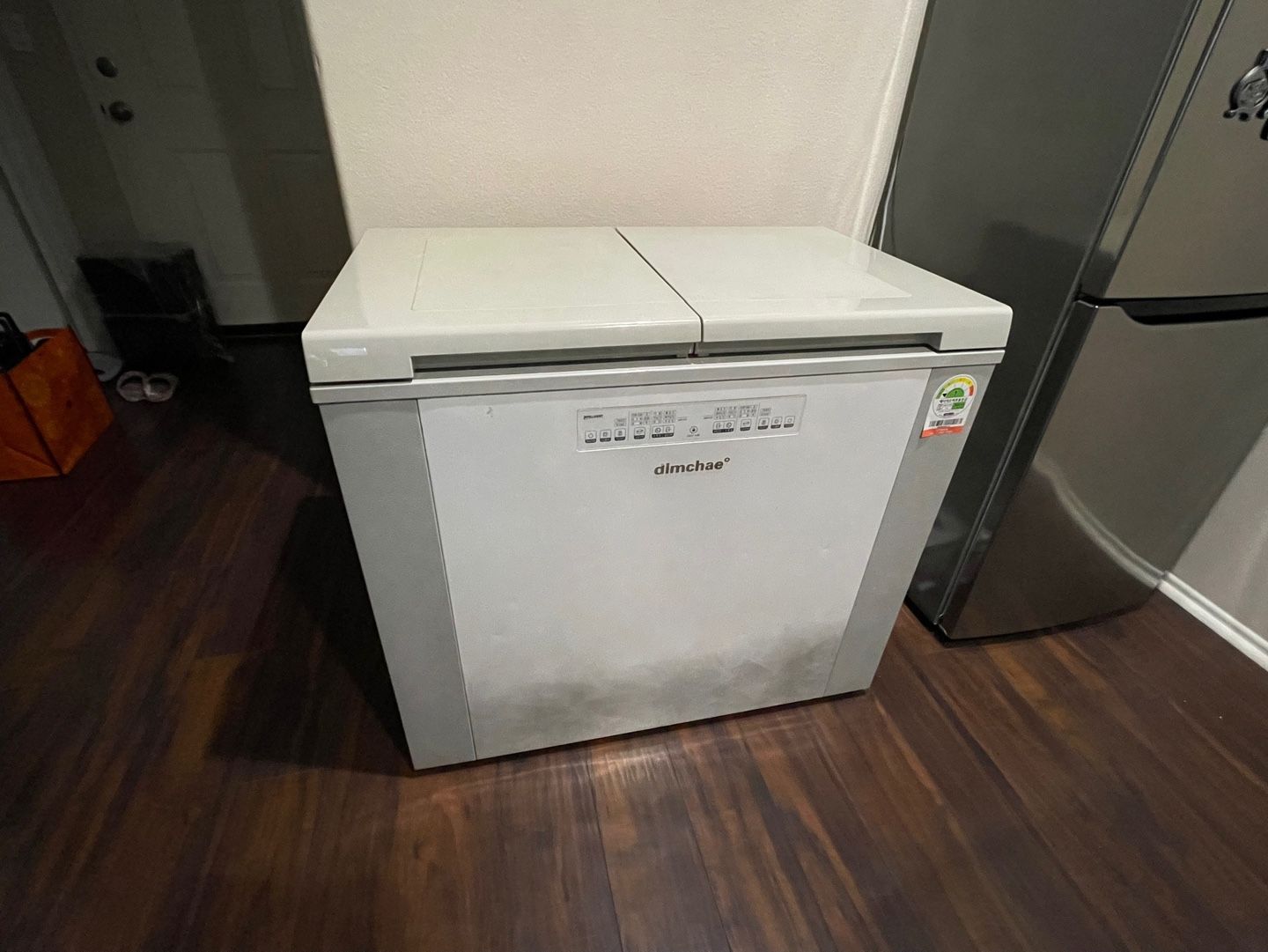 Korean Dimchae Kimchi refrigerator - free