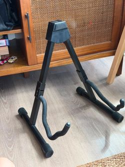 Acoustic Guitar Stand