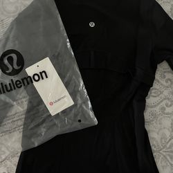 lululemon jacket size 2