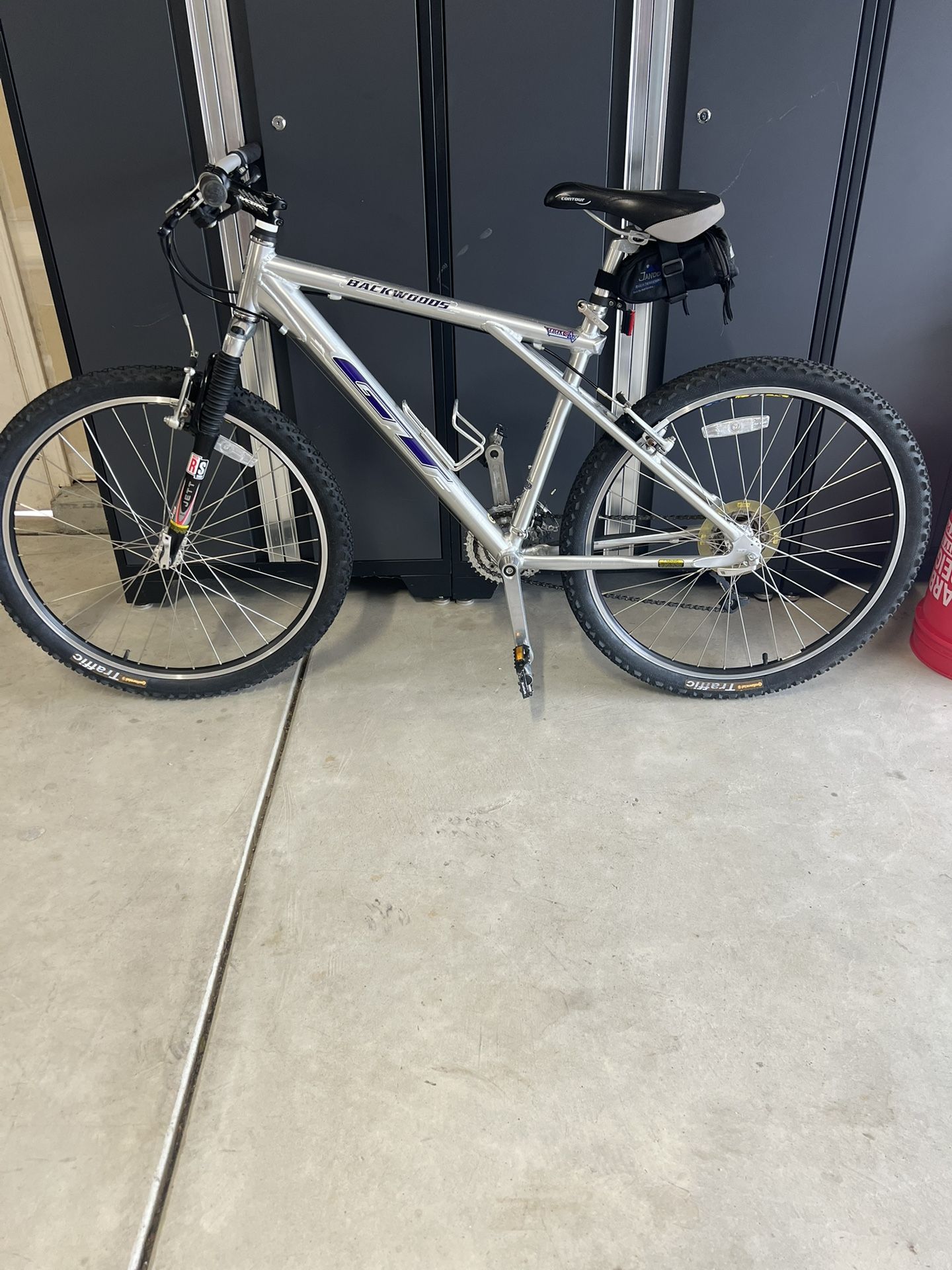 GT Mountain Bike 