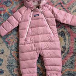Patagonia Kids Down Filled Snow cold weather bunting snowsuit suit infant baby 3-6mos