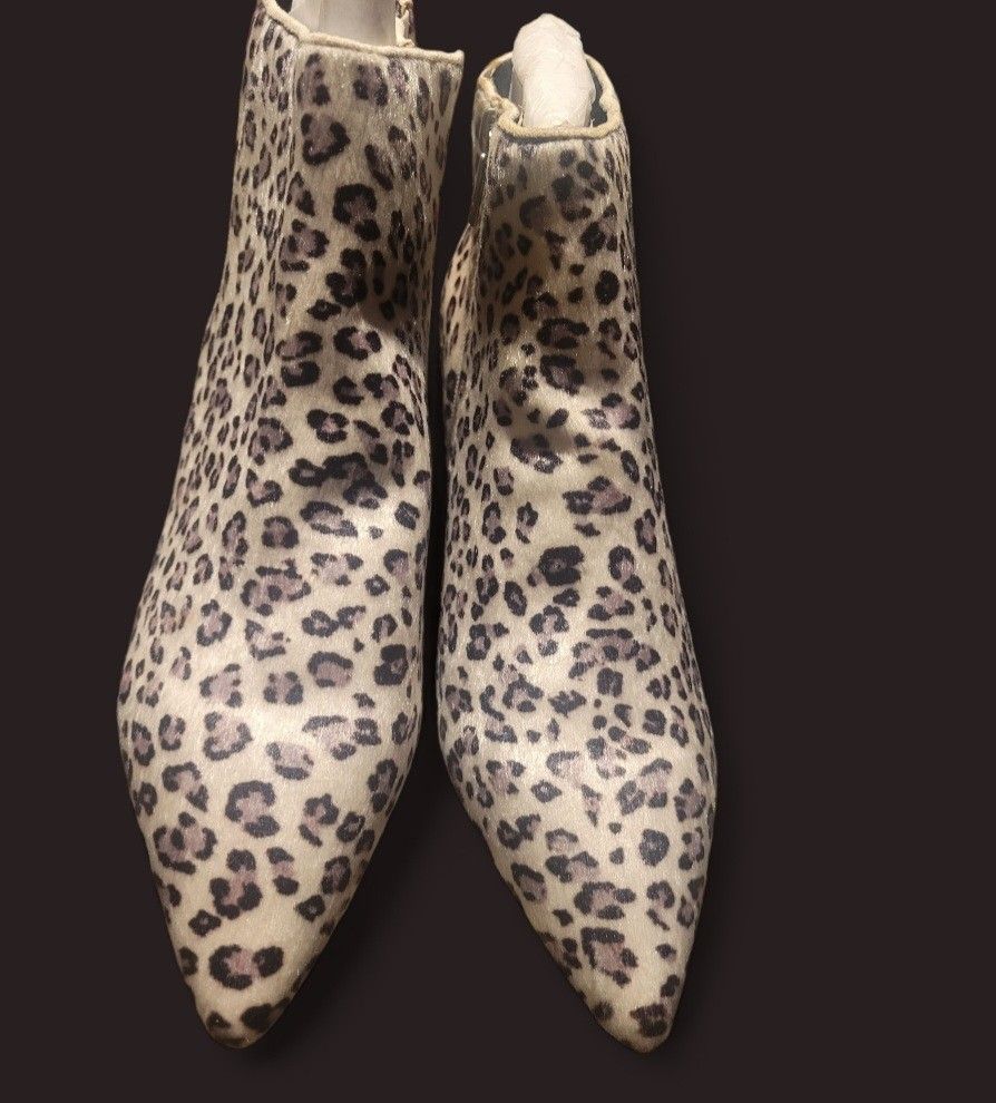 Cheetah Cow Feel Boots