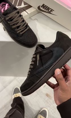 Valvets Travis Scott’s - $110 each