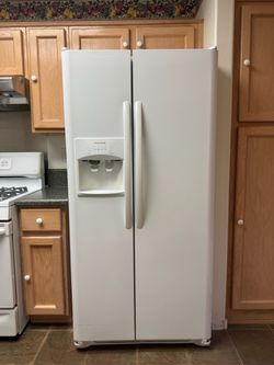 Frigidaire Refrigerator