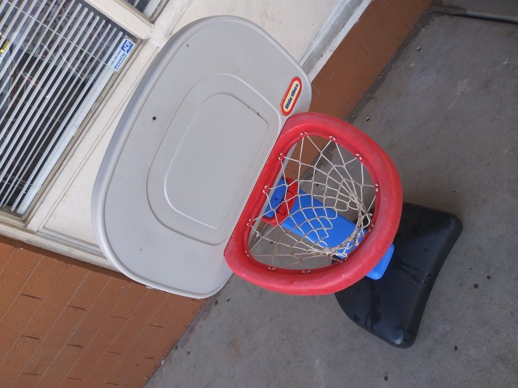 Toy basketball net