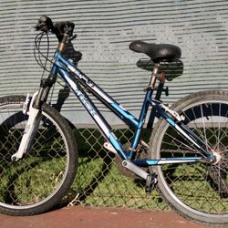 Trek 26” Medium Ready For Trails 