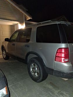 2003 Ford Explorer