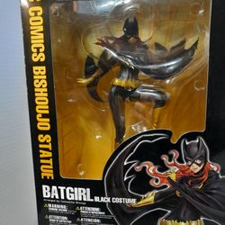 Collectable New, Dc Bishoujo Batgirl Figure.