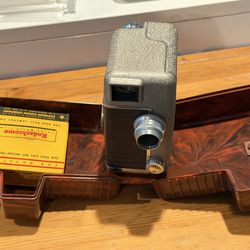 Revere 8 Eight Model B-61 8mm Movie Camera