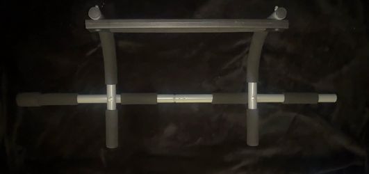 Doorway Pullup bar