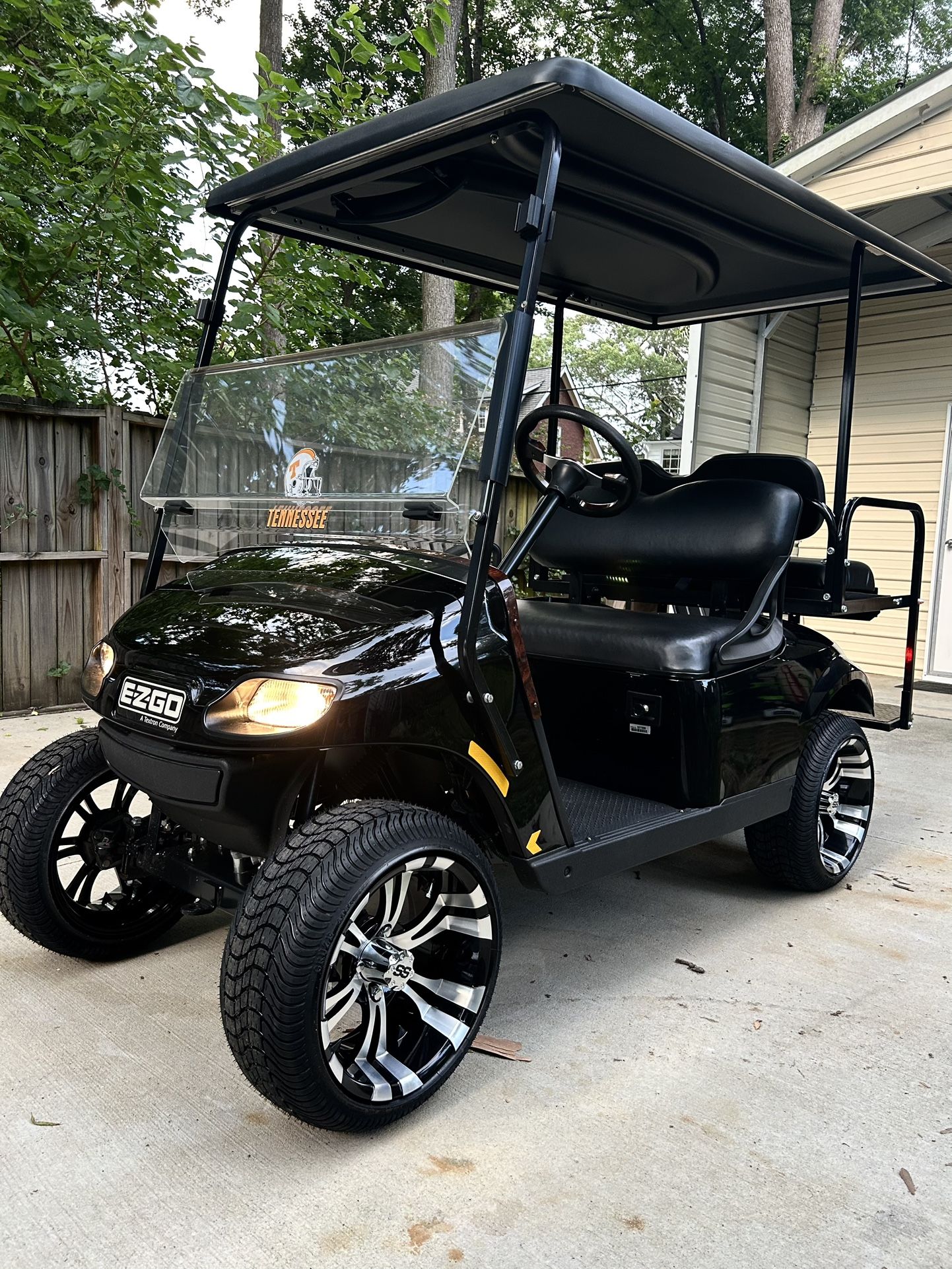 Ezgo GAS Golf Cart