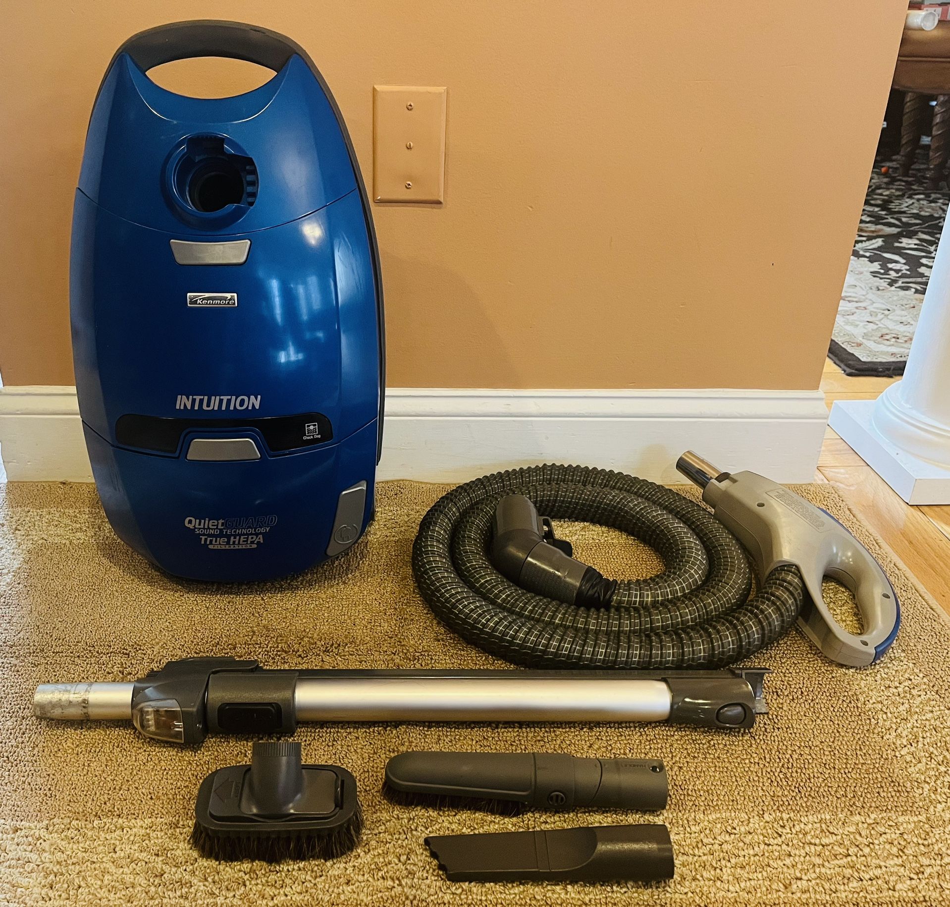 Kenmore Intuition Canister, Vacuum Cleaner