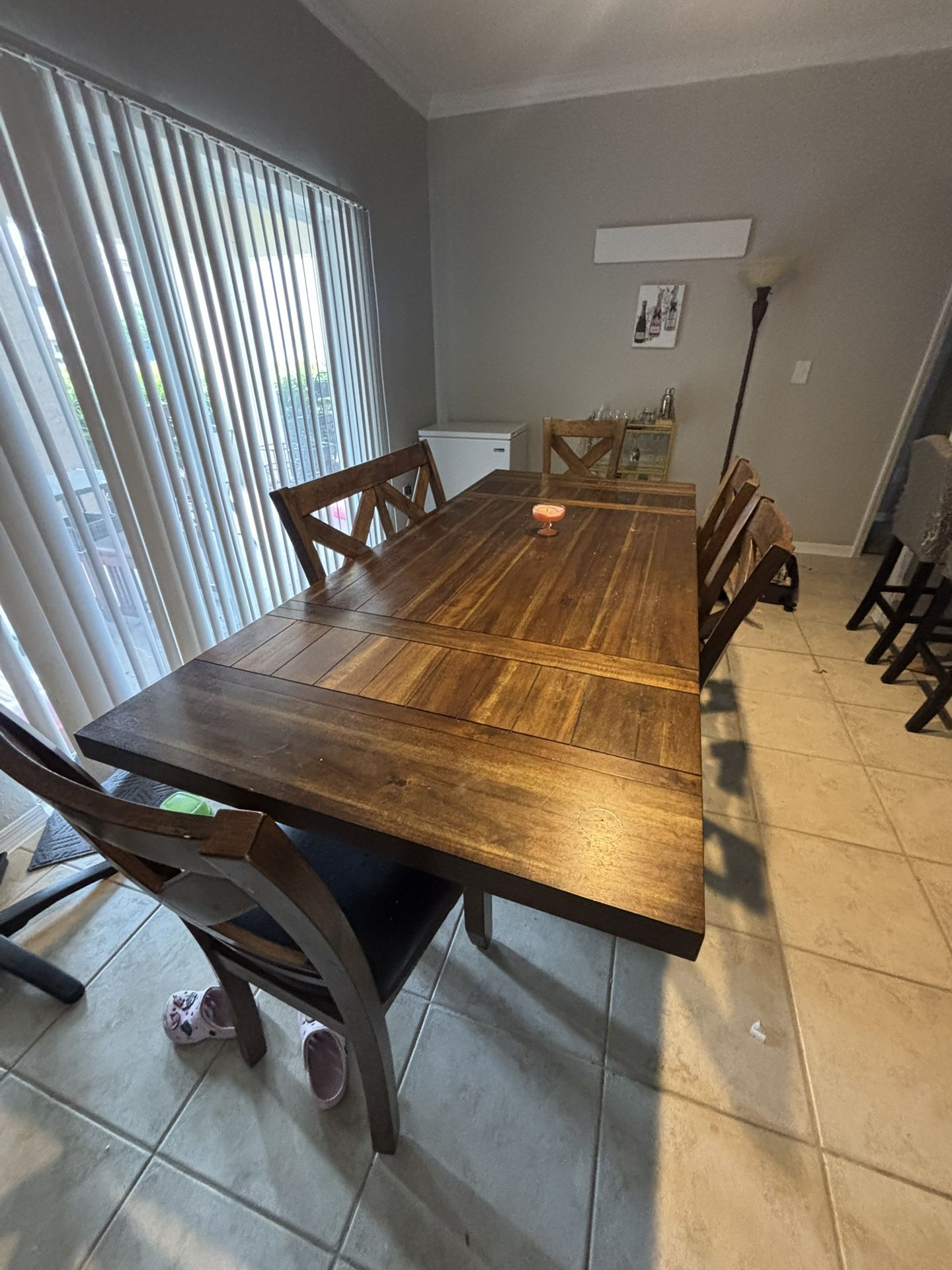 Dining room Table