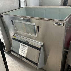 Ice Machine, And Ice Bins On