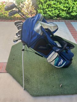 Mizuno Golf Stand Bag with Clubs