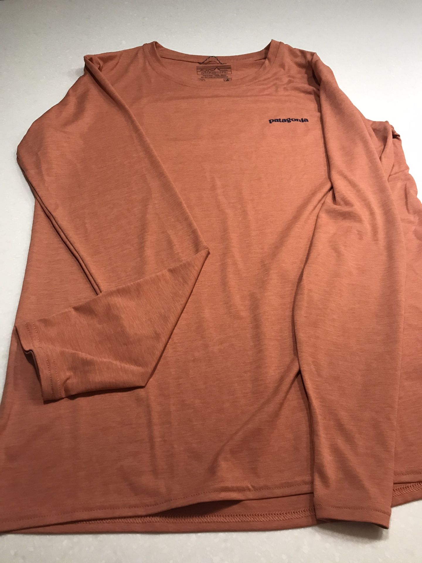 Patagonia Long sleeved shirt size small women’s