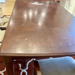 Dining table, Chairs And Covers