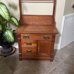 Wash Stand  Old Oak Antique  