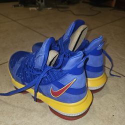Nike Size 8