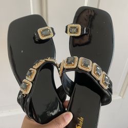 Black Flat Sandals with rhinestones. NEW Size 10/11 Summer Spring. Bling Patent Leather flats SHEIN